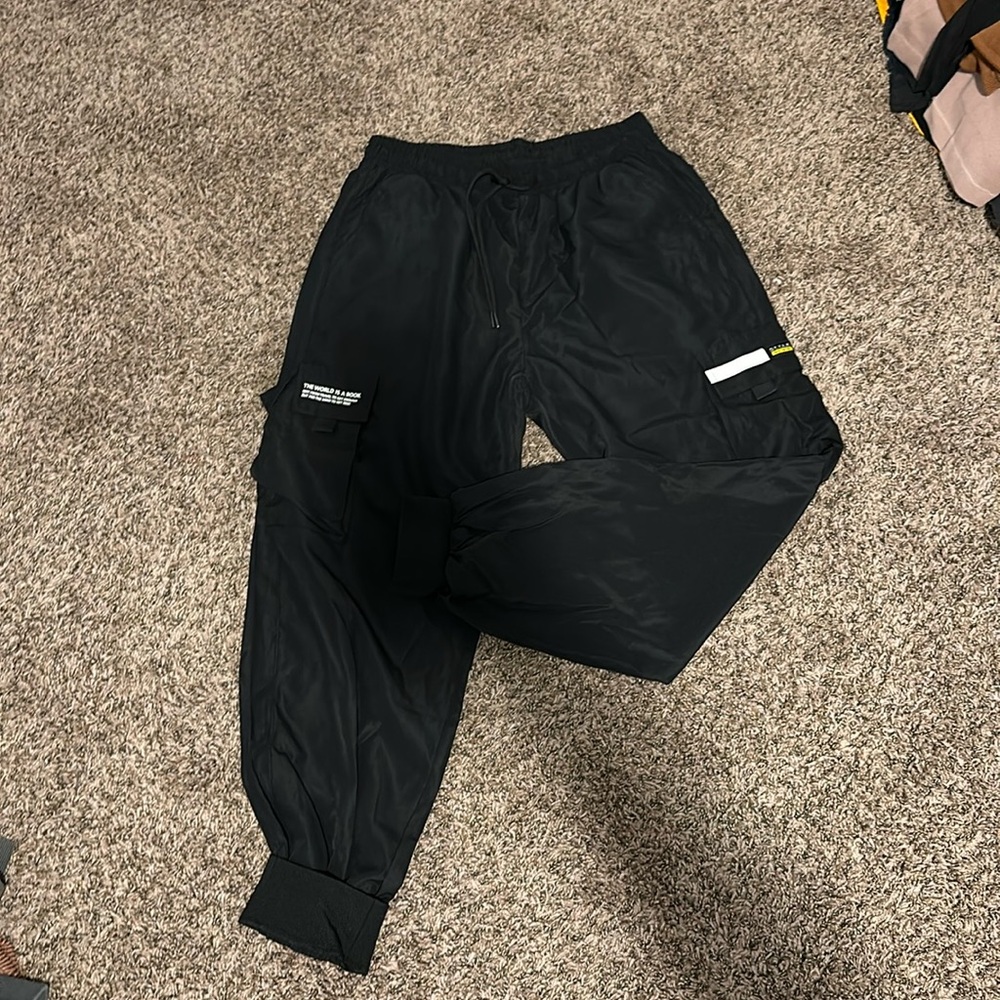 Never worn cargo joggers